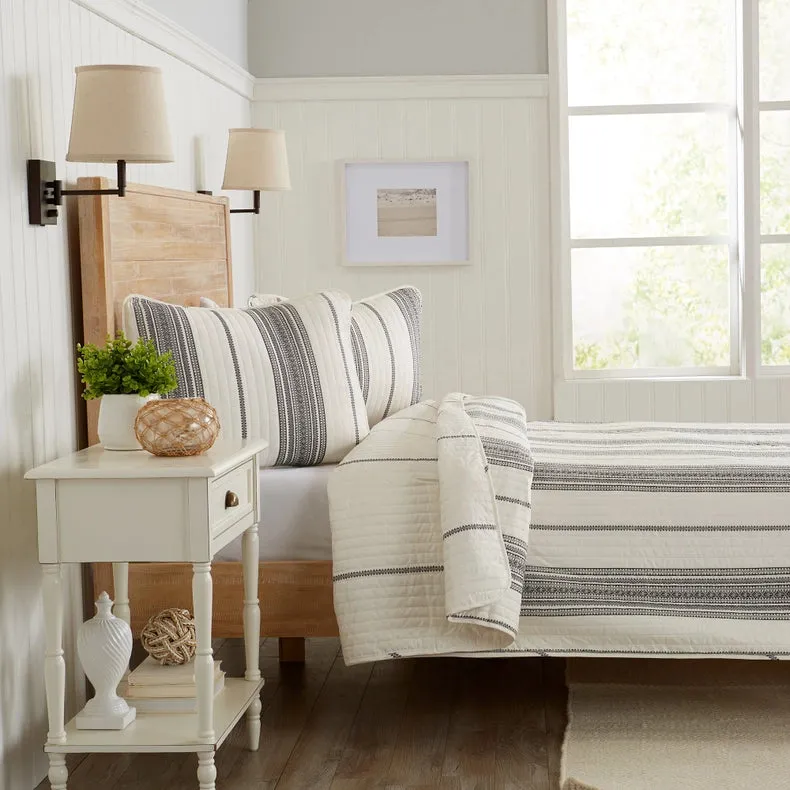 3-Piece Stripe Quilt - Wesley Collection