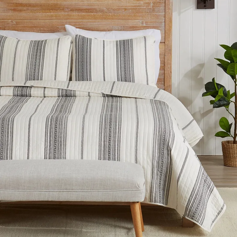 3-Piece Stripe Quilt - Wesley Collection