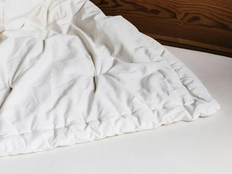 Holy Lamb Organics Dual Weight Comforters