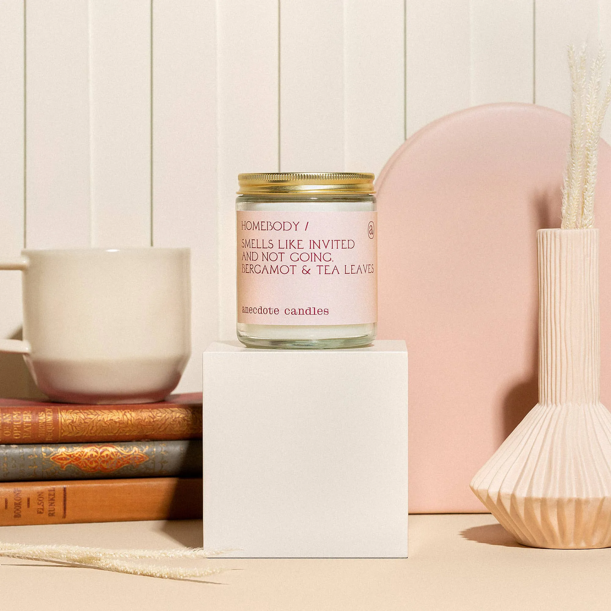 Homebody Candle (Bergamot & Tea Leaves) Candle