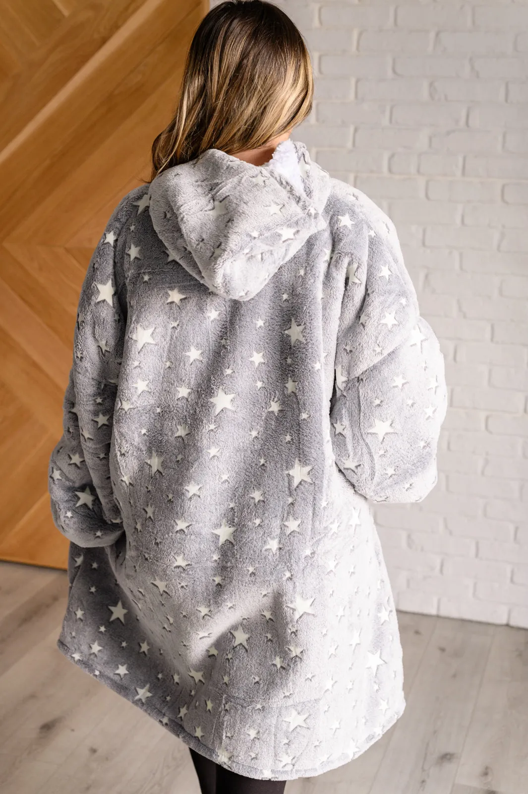 Oversized Blanket Hoodie in Grey Stars - 12/6