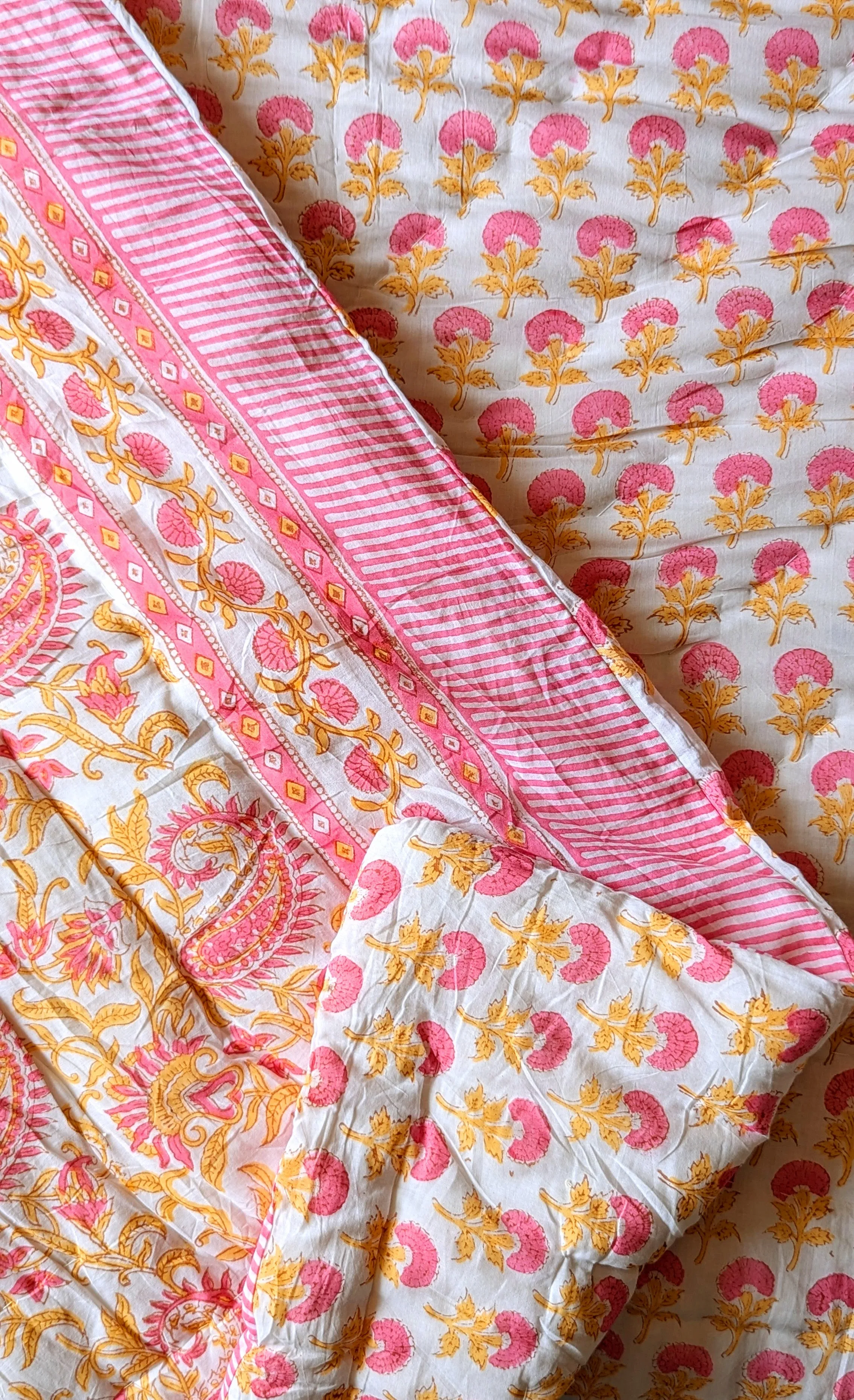 Reversible Serene Comforter - Pink Orange